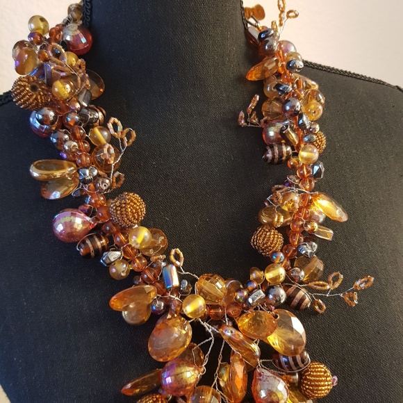 Necklace - Picture 2 of 7